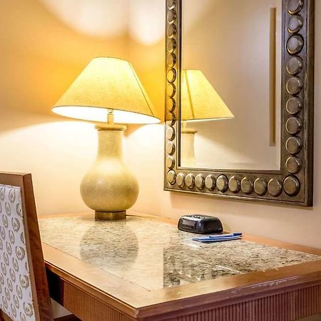 Rodeway Inn טוסון מראה חיצוני תמונה